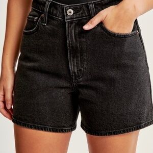 AF Curve Love High Rise Dad Short (28)